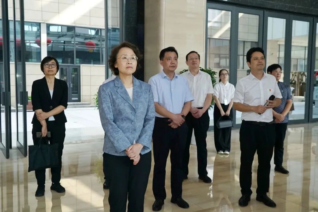 中宣部副部长、国家广电总局局长曹淑敏调研长沙广电